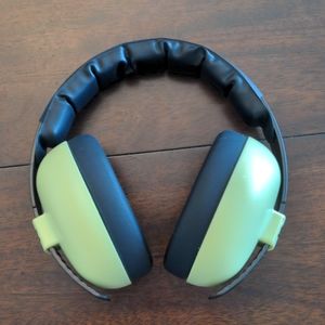 Baby banz light green